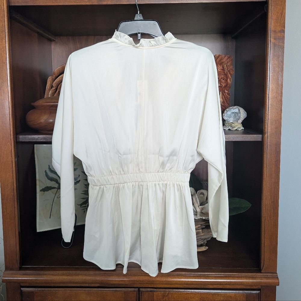 Express Top Size Small - Picture 4 of 16